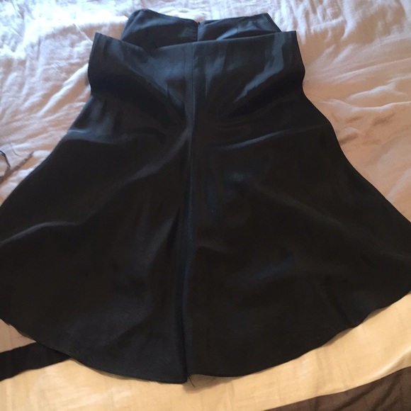 Black full length evening skirt - Picture 4 of 5